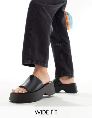 London Rebel wide fit flatform square toe sliders in black