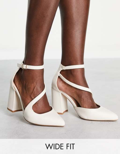 London Rebel wide fit pointed block heel shoes in white | ASOS