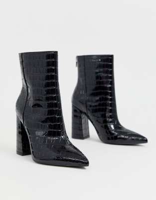 block heeled shoe boots