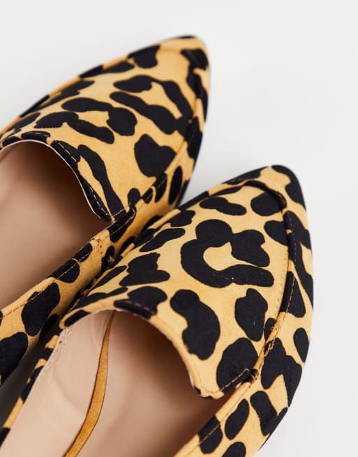 Leopard store pointed loafers