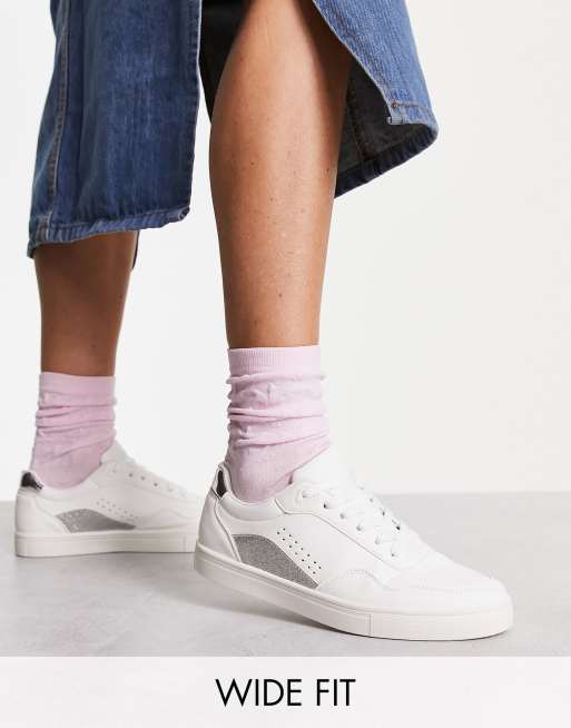 London Rebel Wide Fit – Schnürsneaker in Silberoptik mit Einsätzen, weite Passform