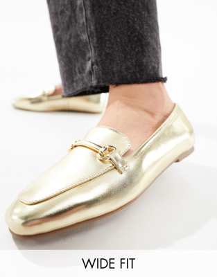 London Rebel Wide Fit London Rebel wide fit snaffle trim loafers in champagne-Gold