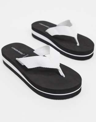 wide flip flops