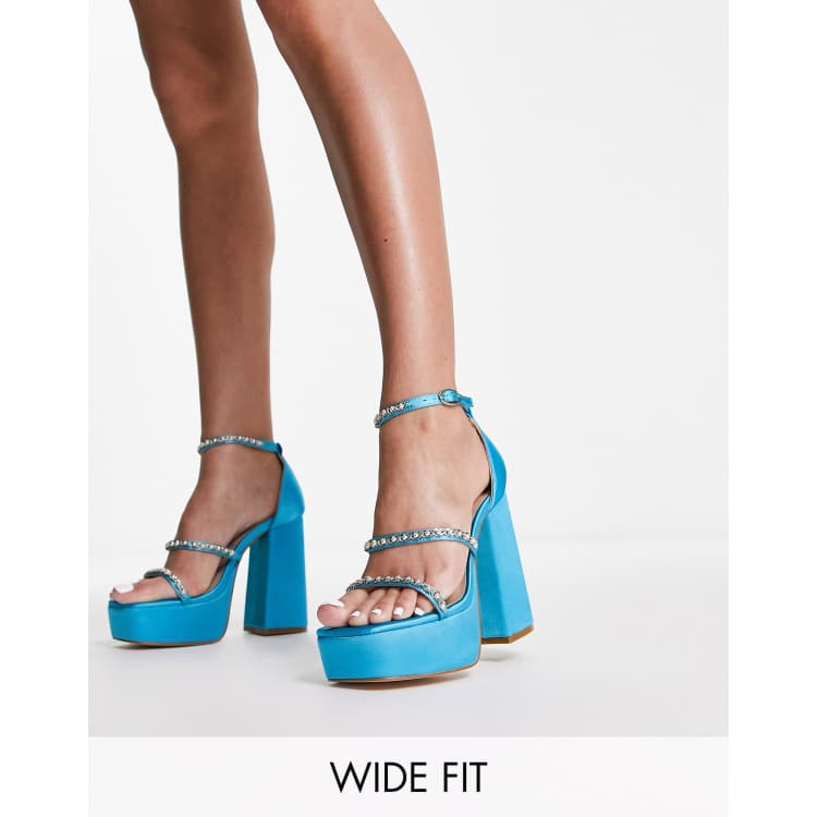 Aqua on sale platform sandals