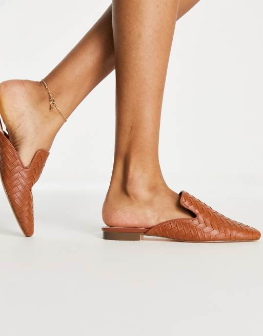 Woven store mules tan