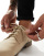 Thumbnail 2 von 4