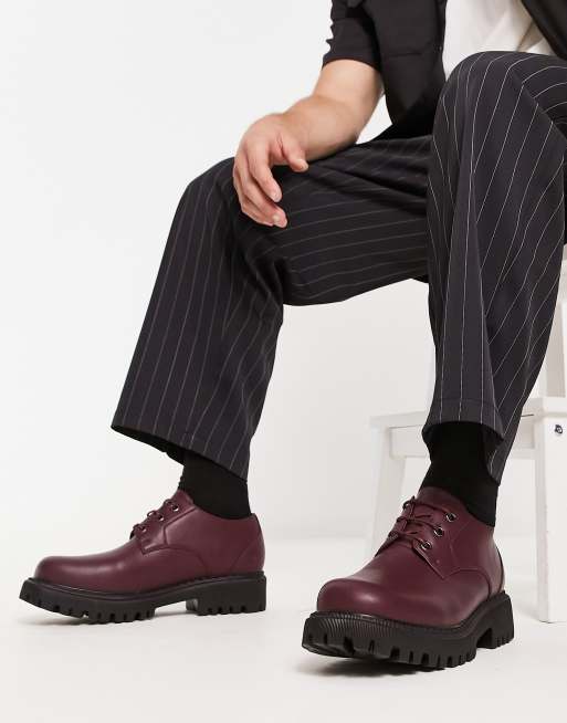 London Rebel X – Schnürstiefel in mattem Rot mit dicker, gerillter Sohle