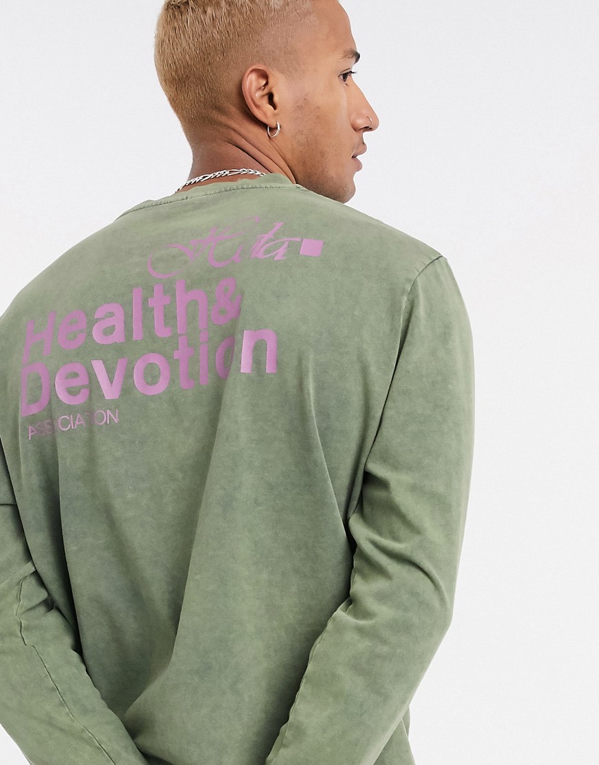 фото Лонгслив цвета выбеленного хаки с принтом "health and devotion" asos design-зеленый