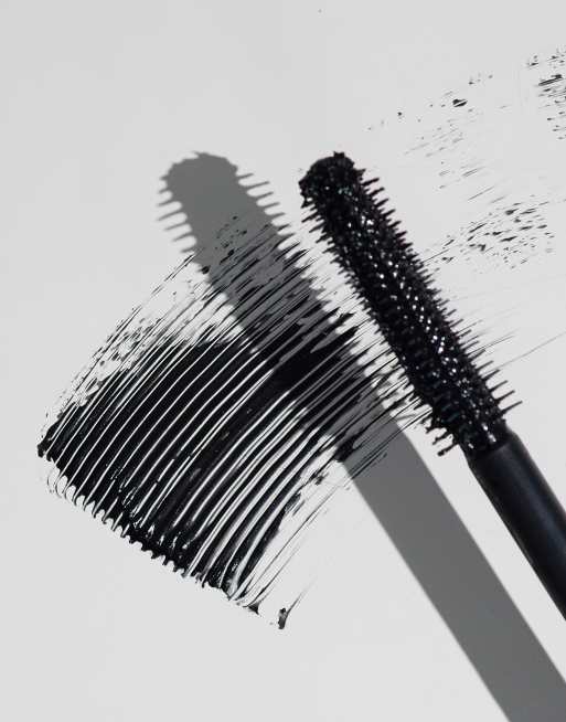 L'Oreal Paris Paradise Big Deal rímel voluminizador resistente al agua negro, 2 de 4