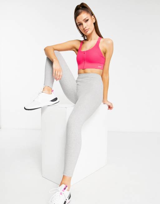 https://images.asos-media.com/products/lorna-jane-the-one-high-support-sports-bra-in-pink/21811706-1-pink?$n_640w$&wid=513&fit=constrain