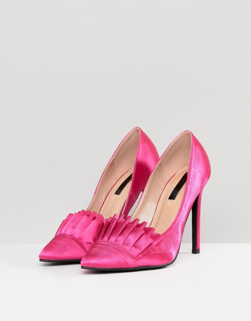 Pink ruffle outlet heels