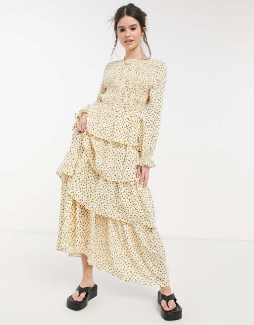 Lost Ink – Langärmliges Maxikleid mit gestuftem Rock und gerafftem Leibchen
