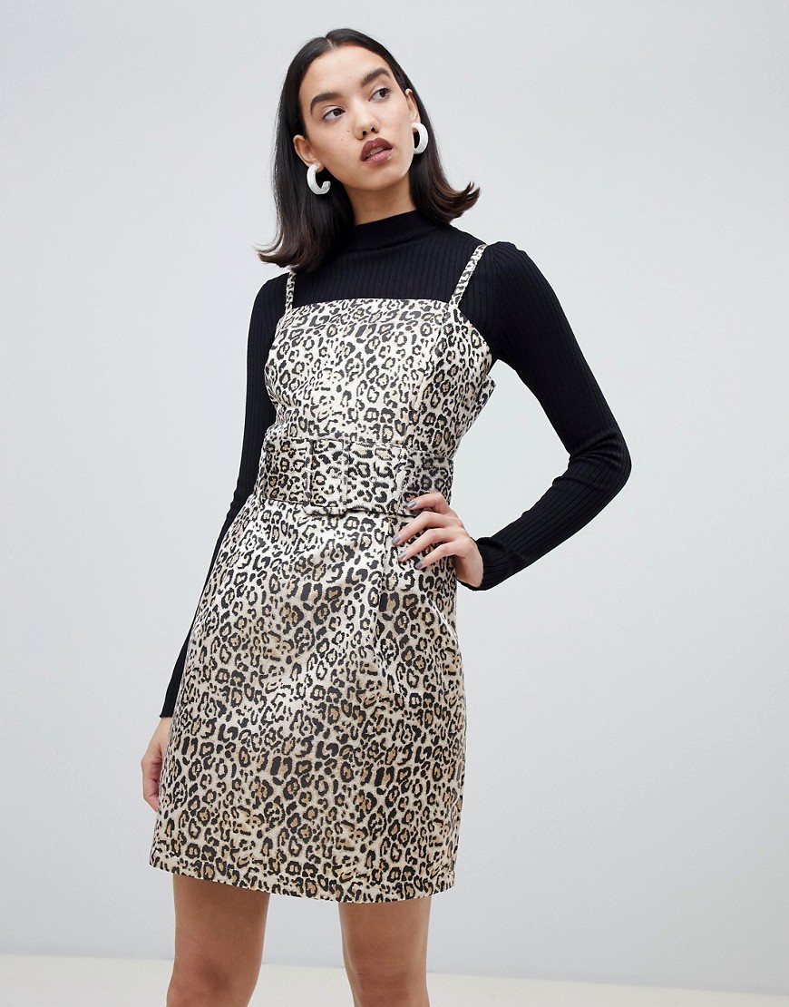 Lost Ink – Leopardmönstrad klänning i jacquard med smala axelband-Flerfärgad