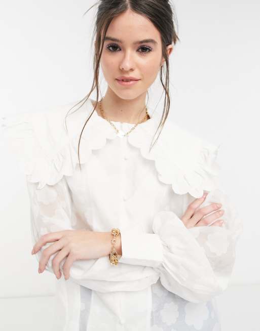 Lost Ink textured blouse with balloon sleeves and oversized frill edge collar, 3 of 4