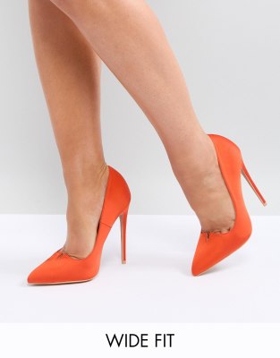 orange court shoes