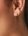 Thumbnail 1 van 3
