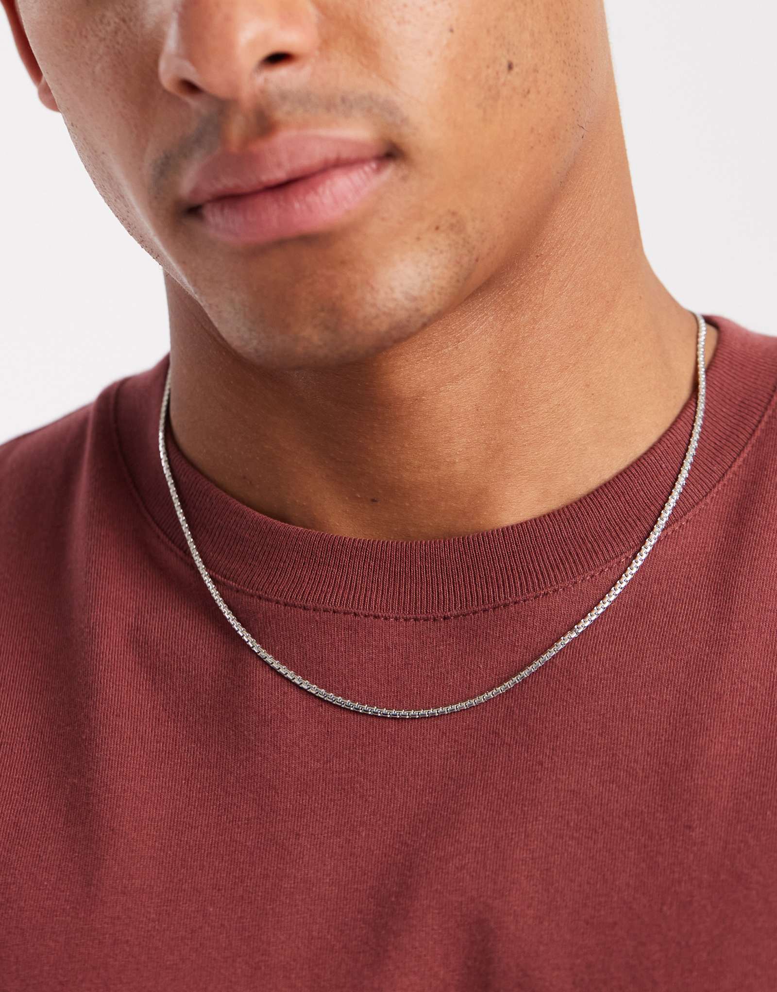 Ожерелье из нержавеющей стали с цепочкой в елочку длиной 2,5 мм 