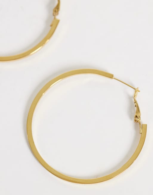 Lost Souls 40mm flat edge hoop earrings in 18k gold plated stainless steel, 4 of 5
