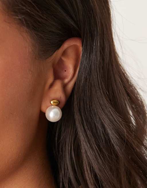 Lost Souls bubble pearl stud earrings in 18kt gold plated stainless steel, 3 of 3