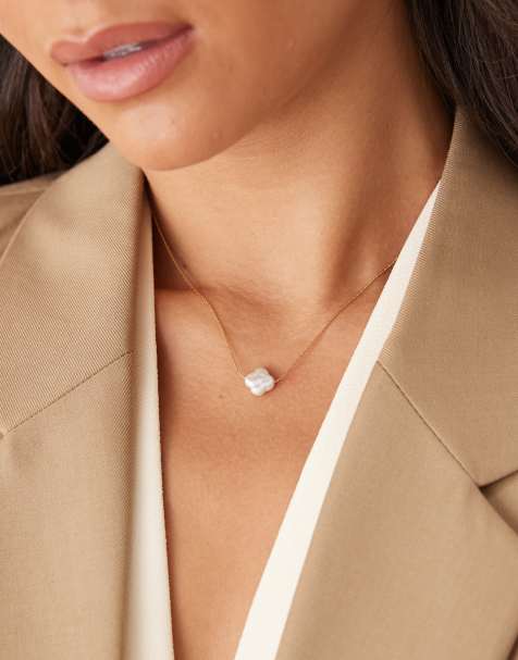 Lost Souls clover shape pearl pendant necklace in 18ct gold plated stainless steel - view 1