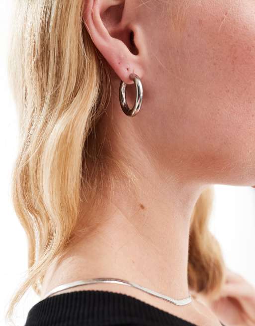 Lost Souls – Creolen aus Edelstahl in Silberoptik, 23 mm 