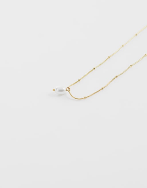 Lost Souls faux pearl drop necklace in 18kt gold plated stainless steel, 3 of 4