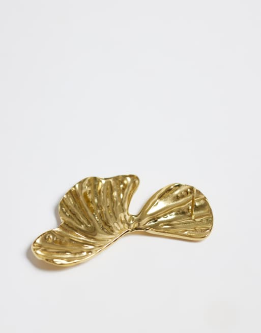 Lost Souls flower stud earrings in 18k gold plated stainless steel, 3 of 4