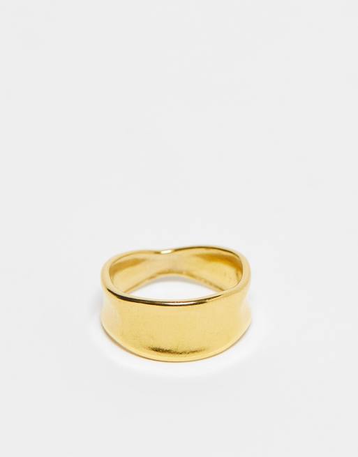Lost Souls - Guldfarvet ring i rustfrit stål med hamret design