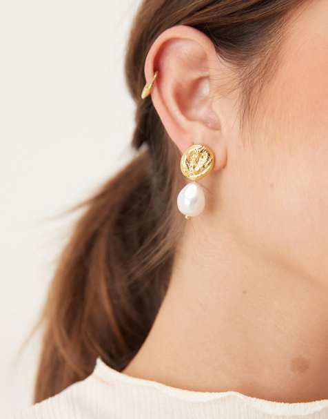 Lost Souls hammered stud earrings with faux pearl detail in 18kt gold plated stainless steel - view 1