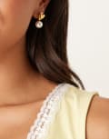 [LOST SOULS] Lost Souls heart and pearl stud earrings in 18K gold plated stainless steel No Size GOLD