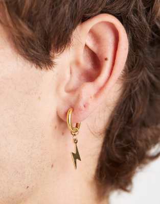 huggie hoop earrings with lightning bolts in 18kt gold plated