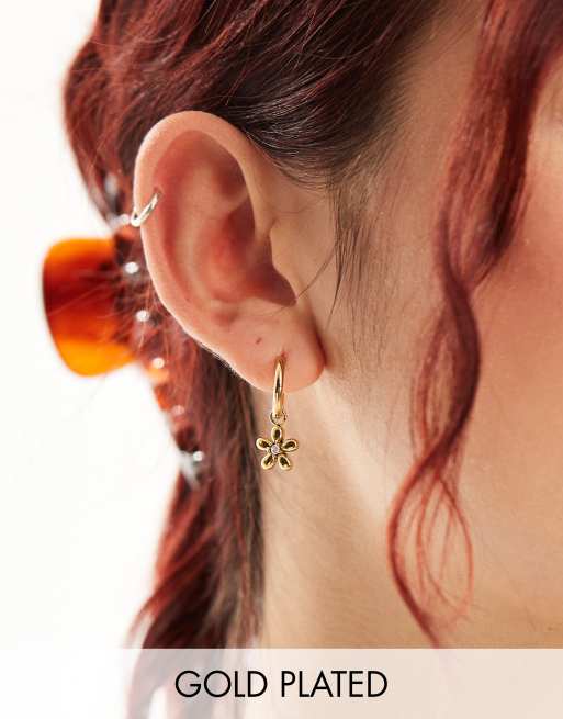 Lost Souls - Orecchini a cerchio piccoli placcati in oro 18 kt con fiore pendente