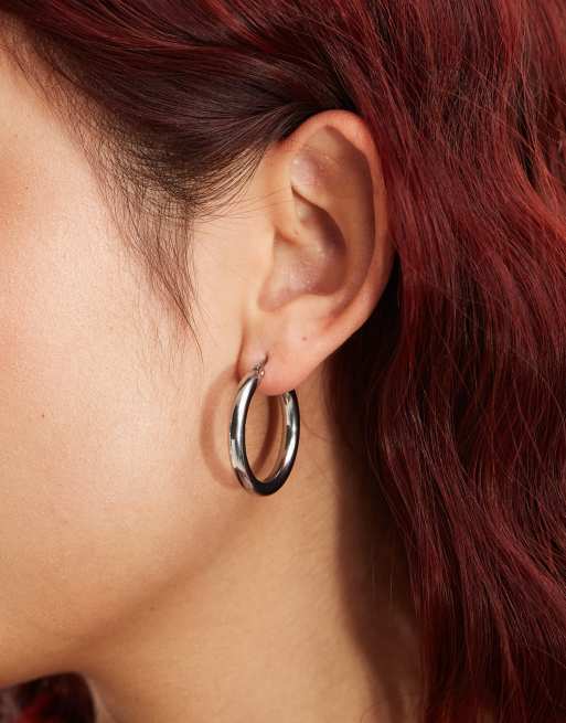 Lost Souls - Sølvfarvede hoop-øreringe på 30 mm med tubedesign i rustfrit stål