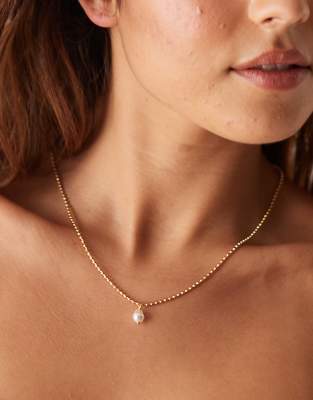 stainless steel 18ct gold plated pearl pendant necklace