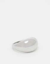 Ed Hardy KOI SIGNET リング Ed Hardy Koi Ring | Urban Outfitters UK