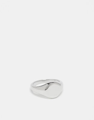 stainless steel signet ring in silver