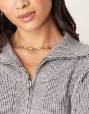 stainless steel thin snake chain necklace in silver