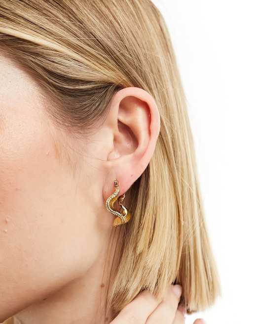 Wavy hoop outlet earrings