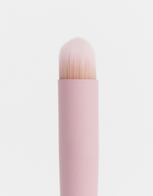 Lottie London LE05 Dense Smudger Brush, 2 of 4