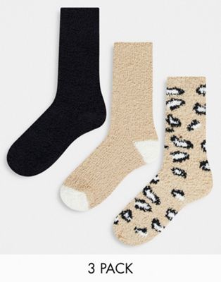 Loungeable 3 pack cosy socks with ribbon in animal pink and black