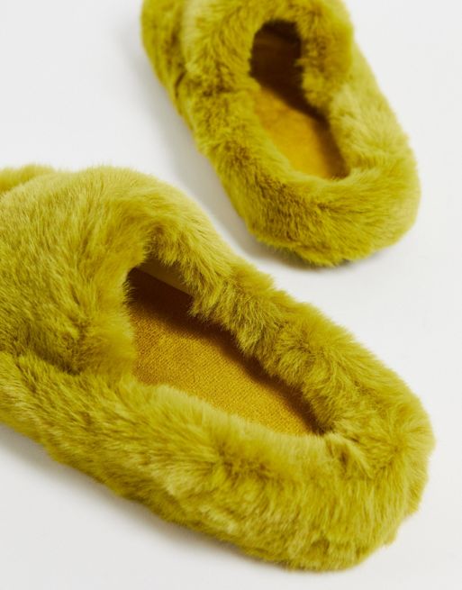 FLUFFY SLIPPERS PRICE IS FROM - Golden Oaklet At Home