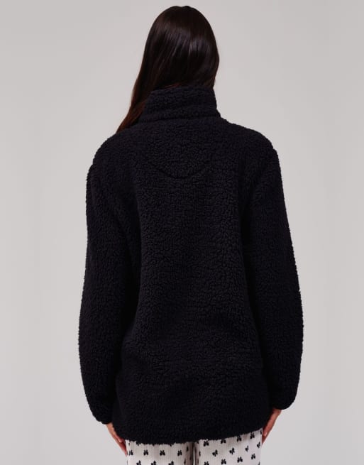 Loungeable Borg 1/4 zip jumper with pockets in black, 5 of 5