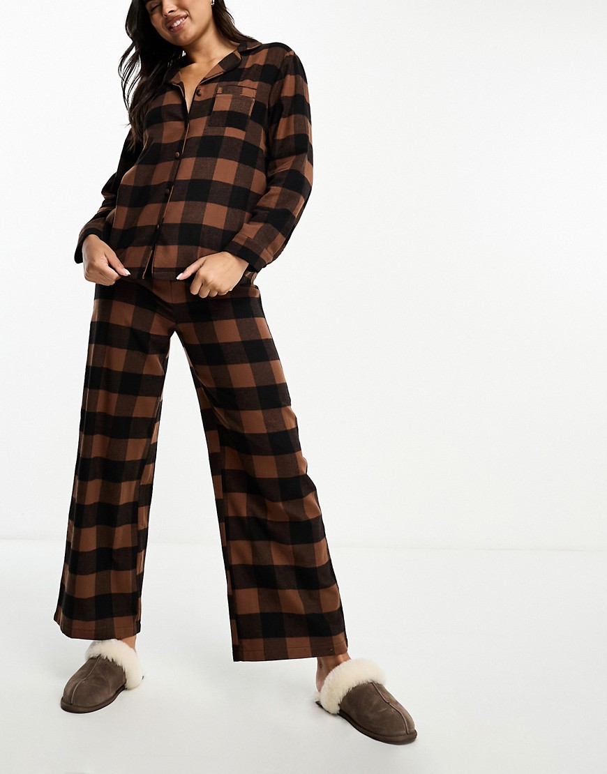 brushed cotton long sleeve buttoned pajama pants set in checked chocolate brown