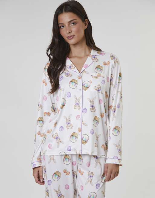 Loungeable - Bunny - Pyjamaset van jersey met lange mouwen en broek met konijnenprint in multi, 2 van 4