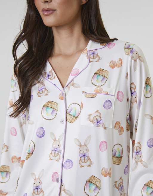 Loungeable - Bunny - Pyjamaset van jersey met lange mouwen en broek met konijnenprint in multi, 4 van 4