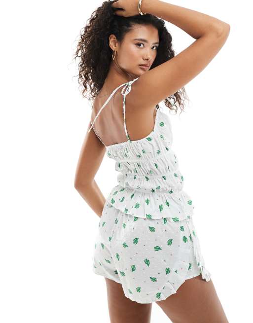 Loungeable - Canottiera con spalline allacciate e pantaloncini in plumetis bianco con stampa di cactus, 4 di 4
