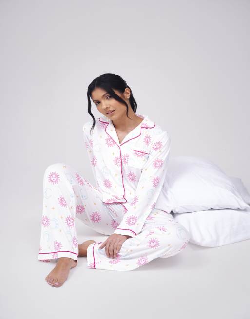 Loungeable Celestial printed super soft revere pyjama set in multi, 2 of 4