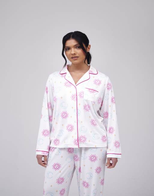 Loungeable Celestial printed super soft revere pyjama set in multi, 3 of 4