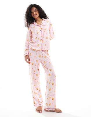 Loungeable - Christmas - Pyjamaset aus Jersey in Rosa mit weihnachtlichem Lebkuchenprint