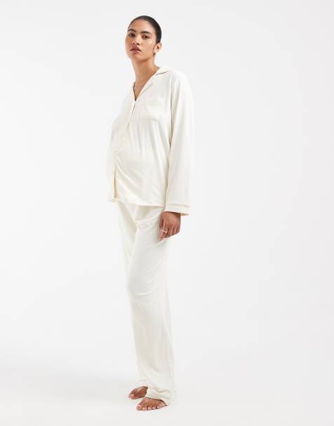 Loungeable - conjunto de pijama premamá de punto supersuave con top de cuello abierto y pernera ancha en marshmallow - view 1